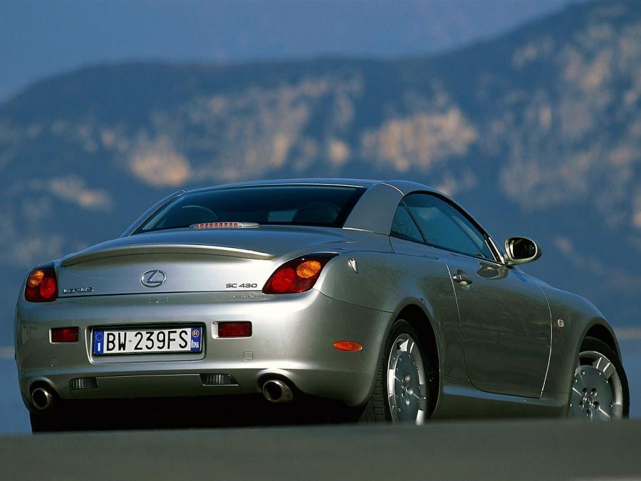  Lexus SC430 2001 года  (EU) (фото 2 из 16)